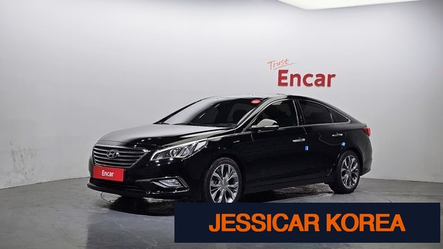 2015 Hyundai LF Sonata - Thumbnail 14