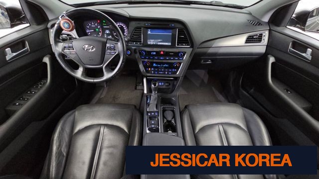 2015 Hyundai LF Sonata - Thumbnail 17