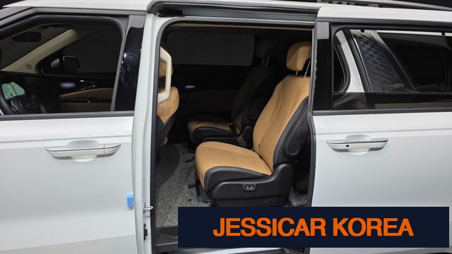 2023 Kia Carnival 4th Gen - Thumbnail 9
