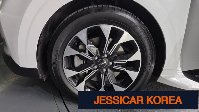 2023 Kia Carnival 4th Gen - Thumbnail 16