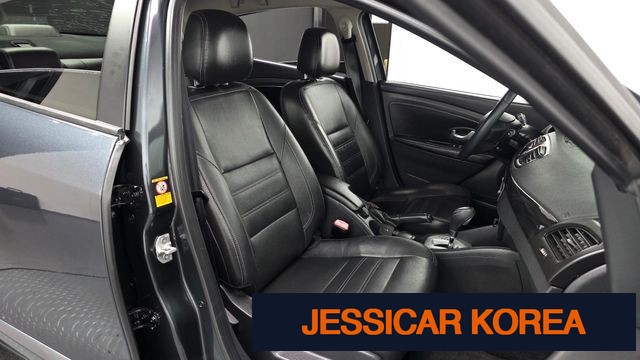 2014 Renault Korea New SM3 - Thumbnail 3