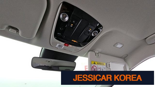 2022 Kia EV6 - Thumbnail 9