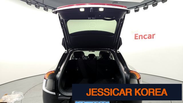 2022 Kia EV6 - Thumbnail 20