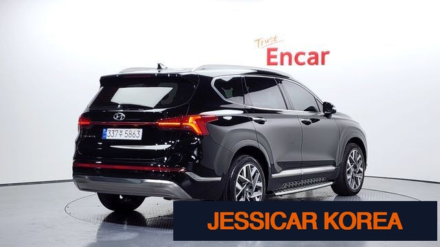2023 Hyundai The New Santa Fe - Thumbnail 2