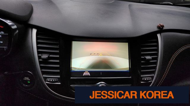 2021 Chevrolet The New Trax - Thumbnail 3