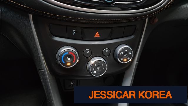 2021 Chevrolet The New Trax - Thumbnail 4