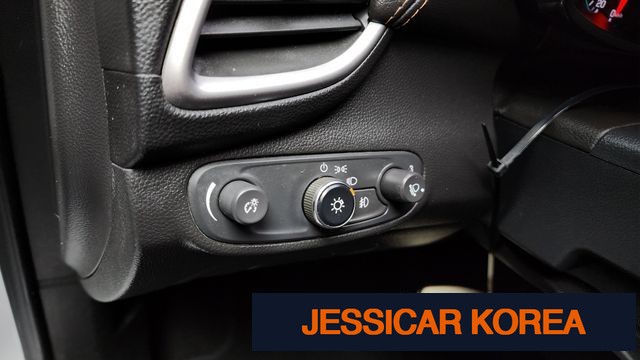 2021 Chevrolet The New Trax - Thumbnail 6