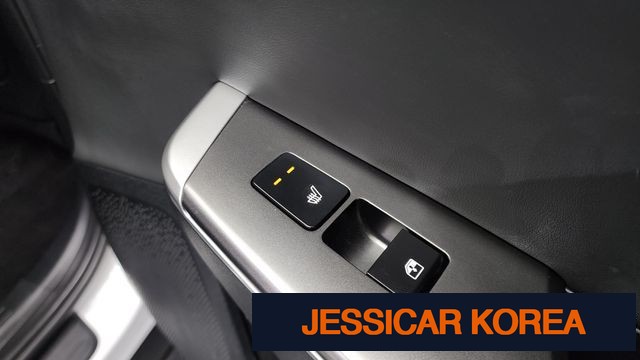 2023 Kia EV6 - Thumbnail 8