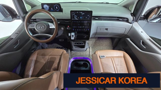 2023 Hyundai Staria - Thumbnail 7