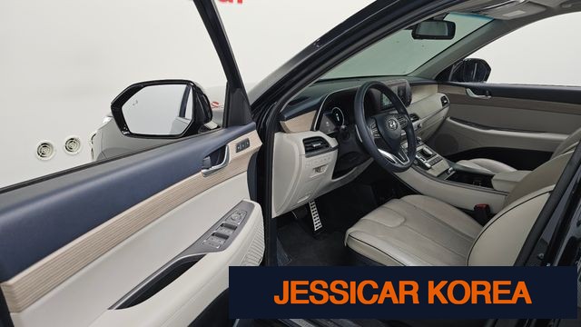 2022 Hyundai Palisade - Thumbnail 2