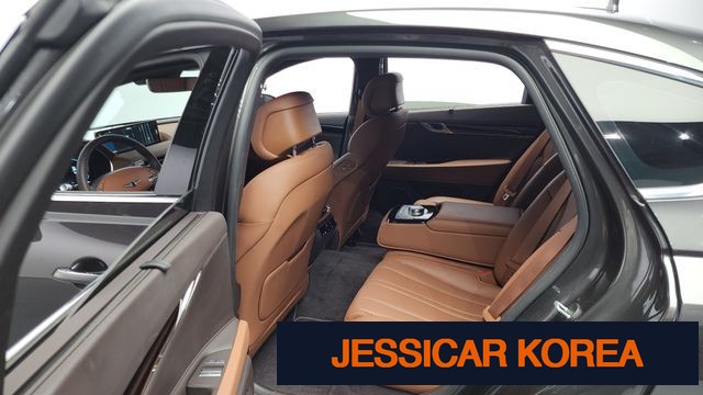 2024 Genesis G80 (RG3) - Thumbnail 2