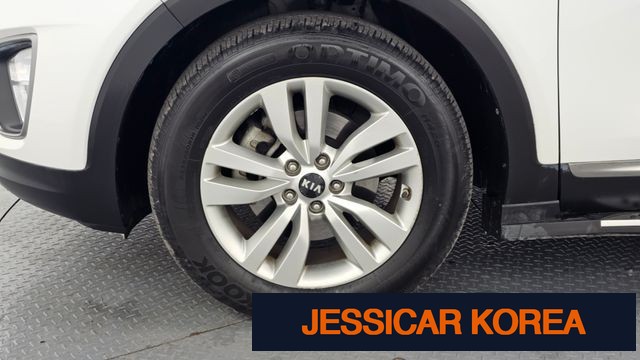 2015 Kia All New Sorento - Thumbnail 9