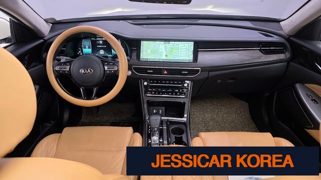 2020 Kia K7 Premier Hybrid - Thumbnail 6