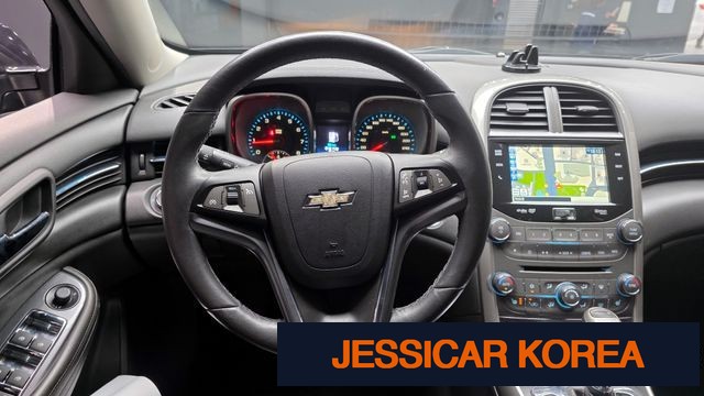 2015 Chevrolet Malibu - Thumbnail 3