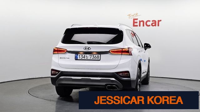 2020 Hyundai Santa Fe TM - Thumbnail 4