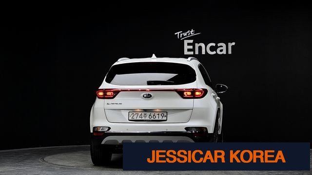 2020 Kia Sportage the bold - Thumbnail 8