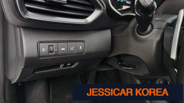 2022 Hyundai The New Santa Fe - Thumbnail 9