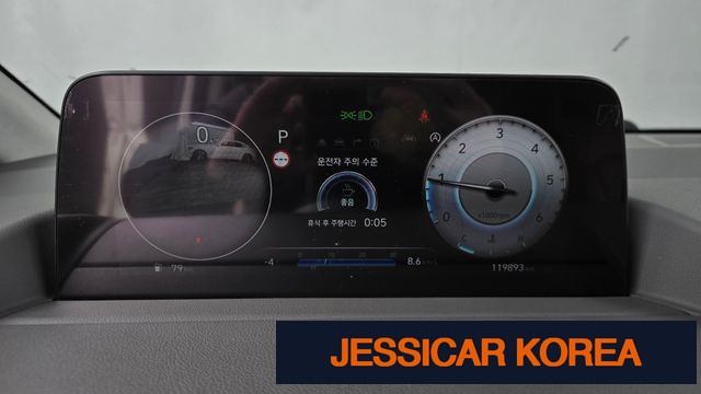 2023 Hyundai Staria - Thumbnail 6