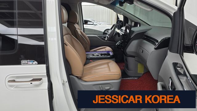 2023 Hyundai Staria - Thumbnail 18