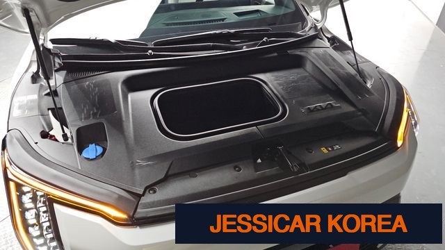 2026 Kia EV3 - Thumbnail 15