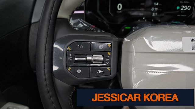 2026 Kia EV3 - Thumbnail 16