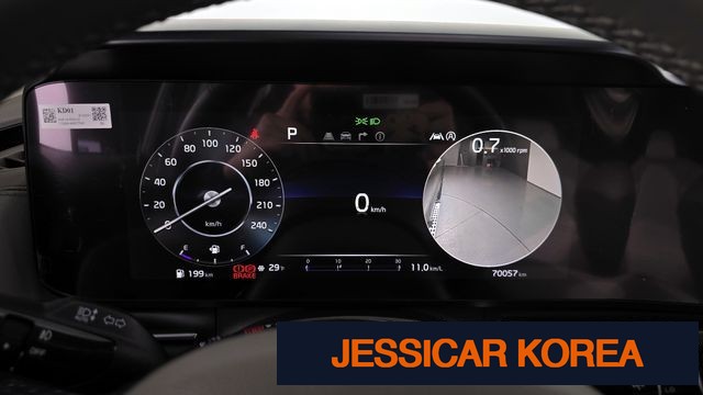 2021 Kia Carnival 4th Gen - Thumbnail 11