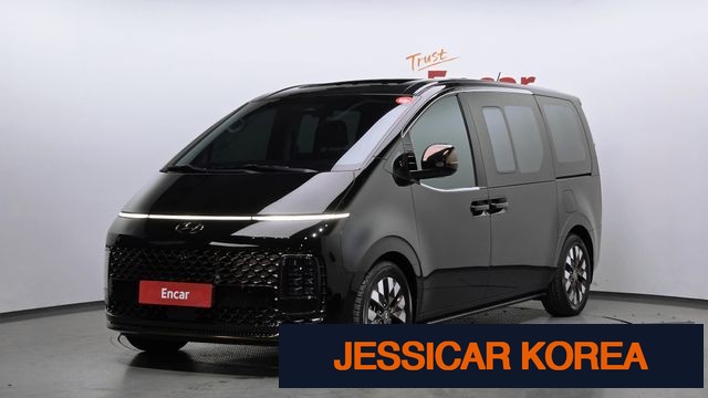 2022 Hyundai Staria - Thumbnail 2