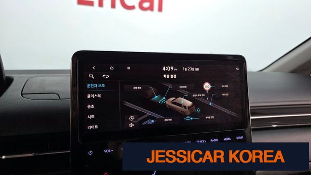 2022 Hyundai Staria - Thumbnail 8