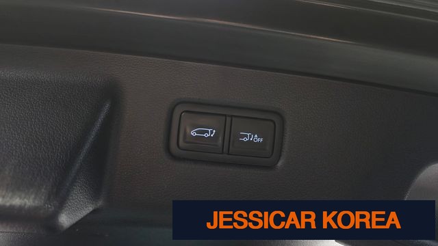 2022 Hyundai Staria - Thumbnail 9