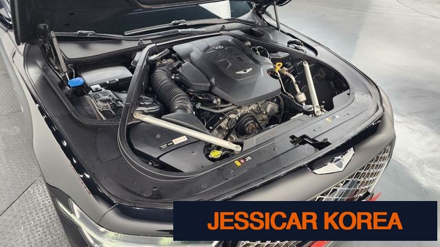 2019 Genesis G90 - Thumbnail 10