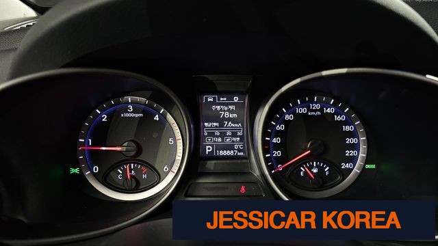 2015 Hyundai Santa Fe DM - Thumbnail 10