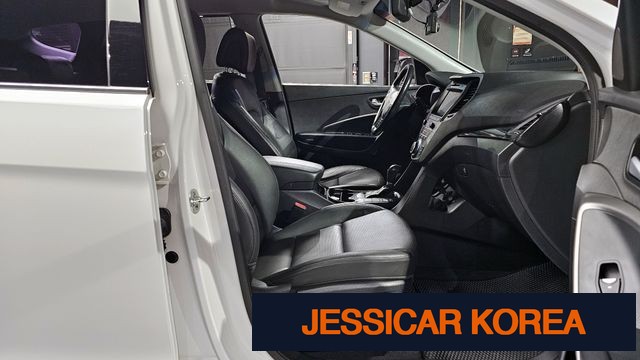 2015 Hyundai Santa Fe DM - Thumbnail 11