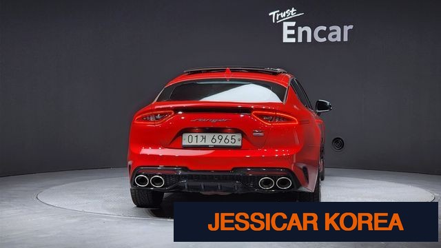 2020 Kia Stinger - Thumbnail 5