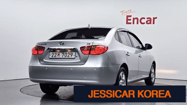 2010 Hyundai Avante HD - Thumbnail 18