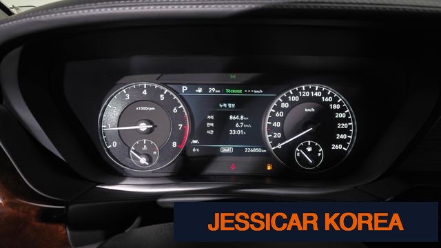 2018 Genesis EQ900 - Thumbnail 2