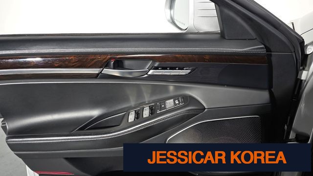 2018 Genesis EQ900 - Thumbnail 15