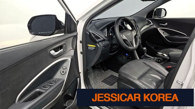 2015 Hyundai Santa Fe DM - Thumbnail 8
