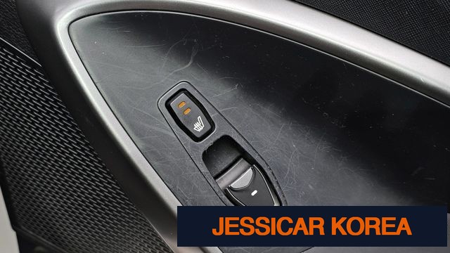 2015 Hyundai Santa Fe DM - Thumbnail 17