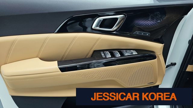 2021 Kia Carnival 4th Gen - Thumbnail 11