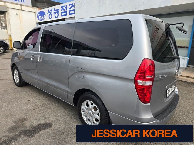 2014 Hyundai Grand Starex - Thumbnail 15