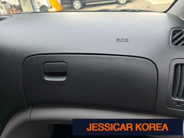 2014 Hyundai Grand Starex - Thumbnail 18