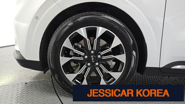2022 Kia Carnival 4th Gen - Thumbnail 13