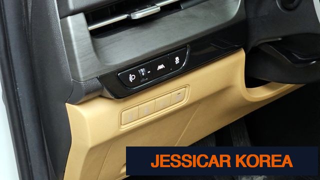 2022 Kia Carnival 4th Gen - Thumbnail 19