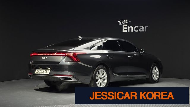 2022 Kia K8 - Thumbnail 9