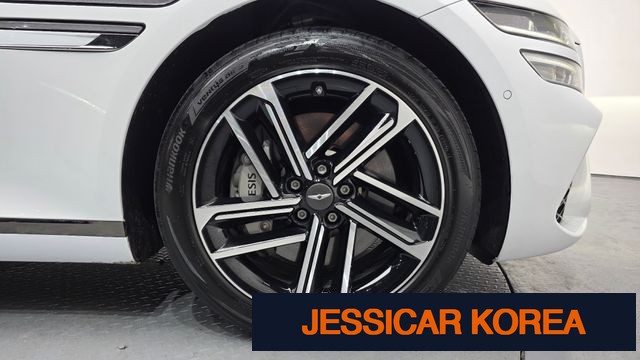 2024 Genesis G80 (RG3) - Thumbnail 12