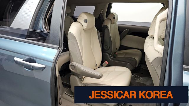 2021 Kia Carnival 4th Gen - Thumbnail 9