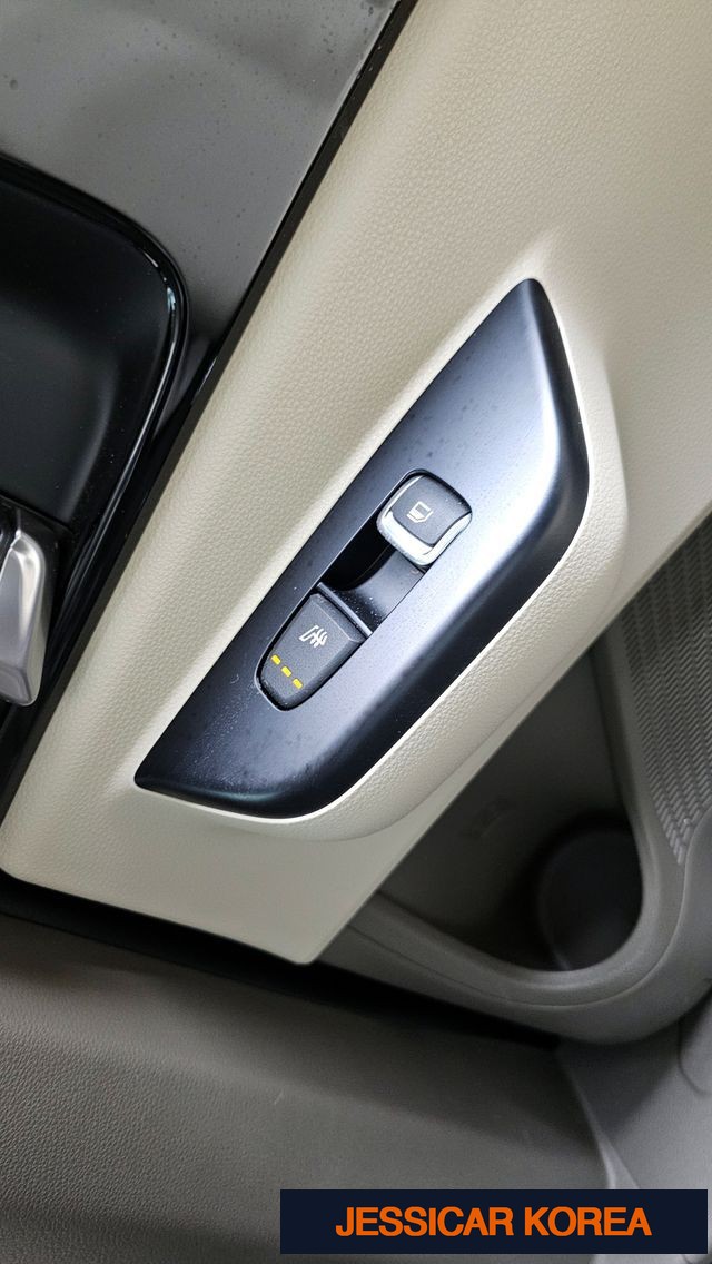 2021 Kia Carnival 4th Gen - Thumbnail 10