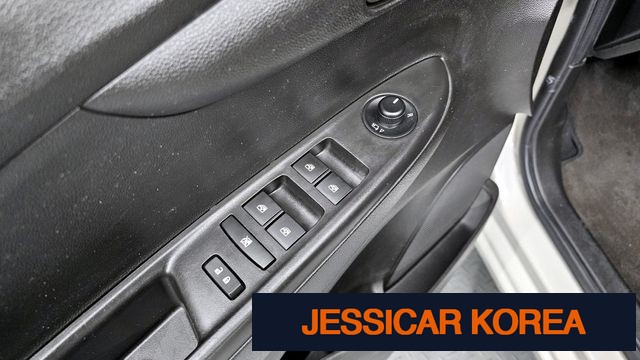 2017 Chevrolet The Next Spark - Thumbnail 4