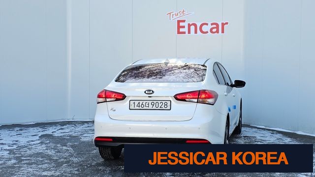 2018 Kia The New K3 - Thumbnail 6