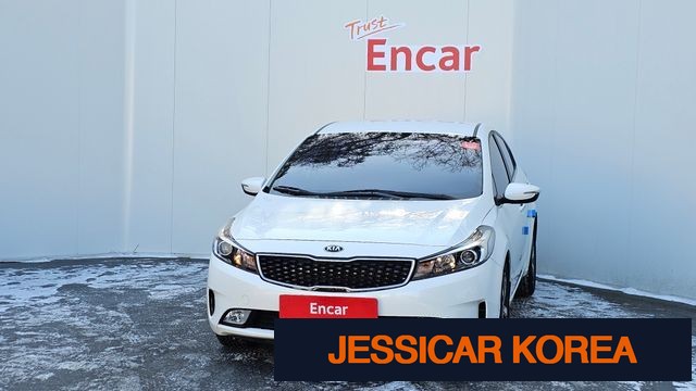 2018 Kia The New K3 - Thumbnail 8